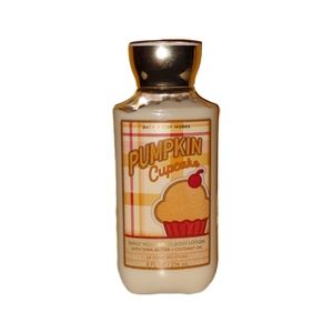 New Pumpkin Cupcake Moisturising Body Lotion Bath and Body Works 1ct